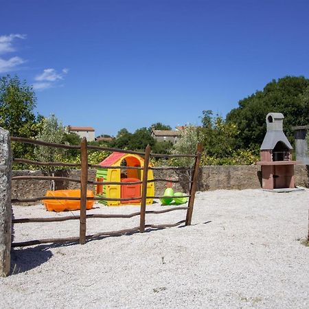 מאלינסקה Traditional Stone House St.Anton מראה חיצוני תמונה