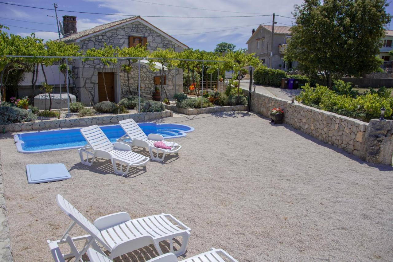 מאלינסקה Traditional Stone House St.Anton מראה חיצוני תמונה